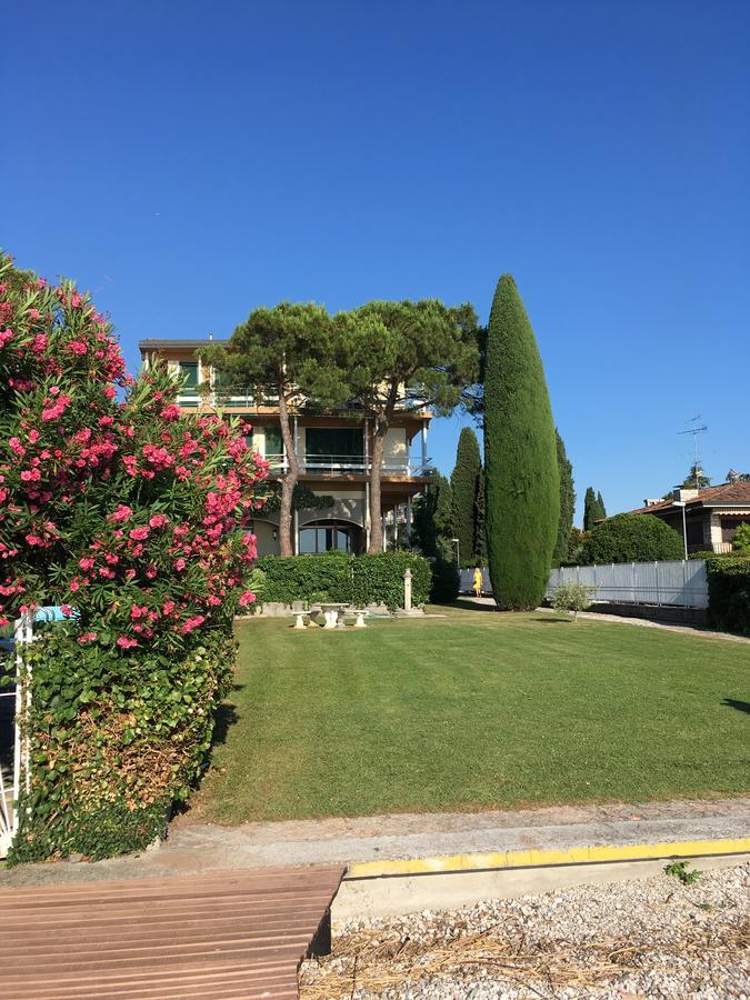 Sunset Apartment Sirmione Exterior photo