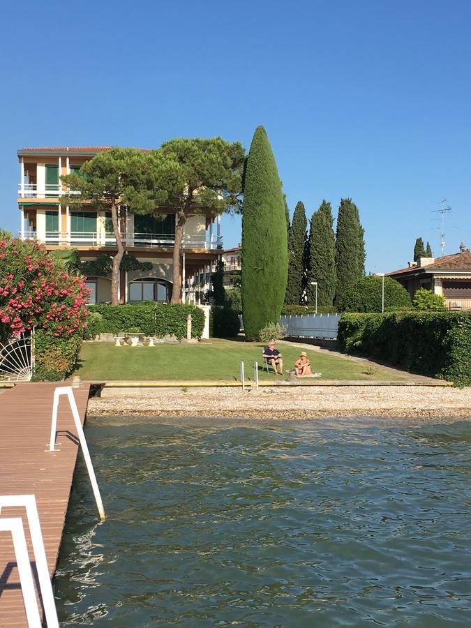 Sunset Apartment Sirmione Exterior photo